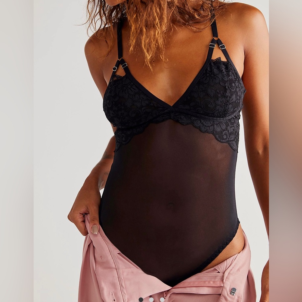 We Are Hah Bust Out Bodysuit in black sz M NWT